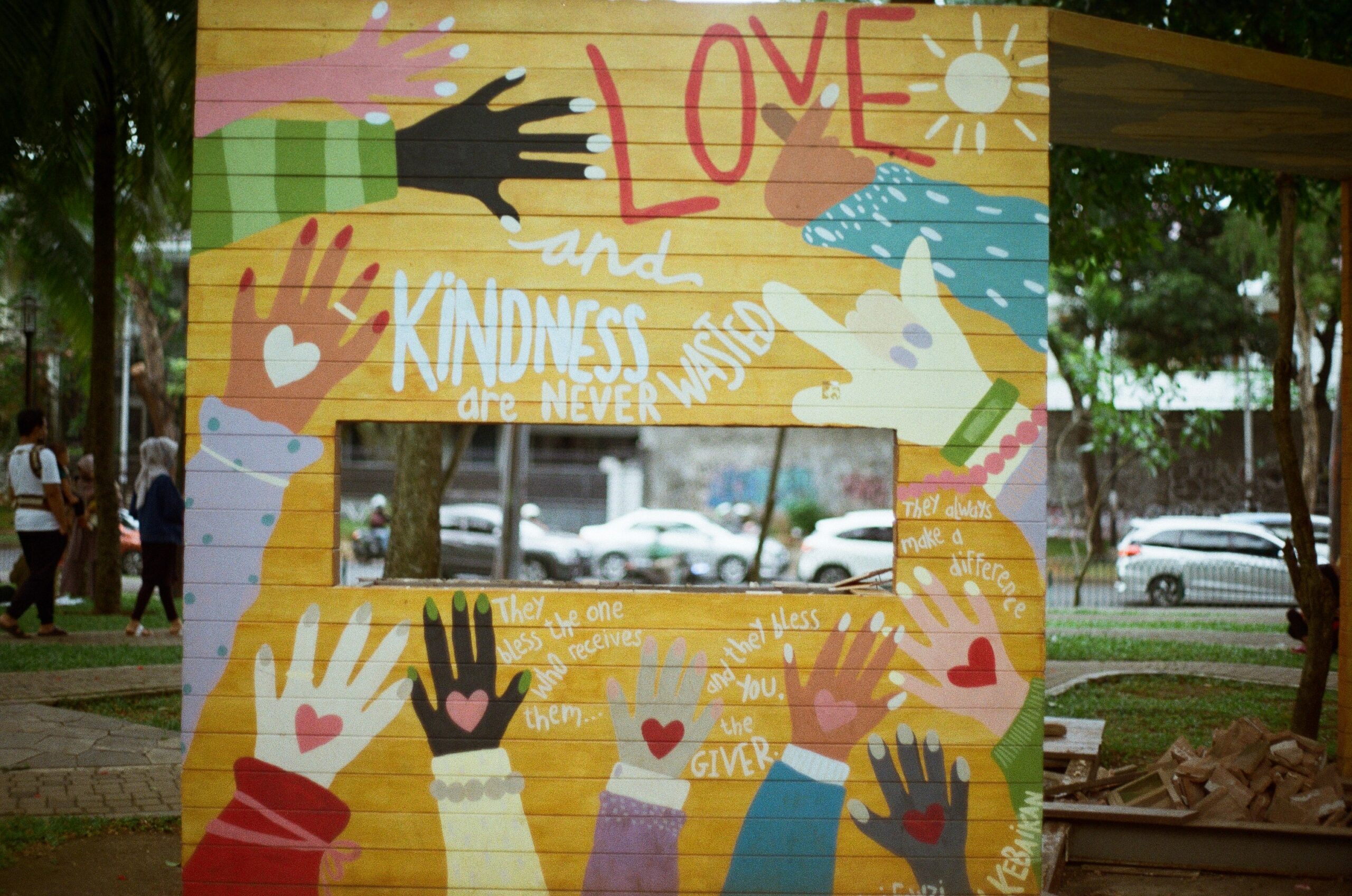 how-everyday-kindness-helps-children-build-a-brighter-future