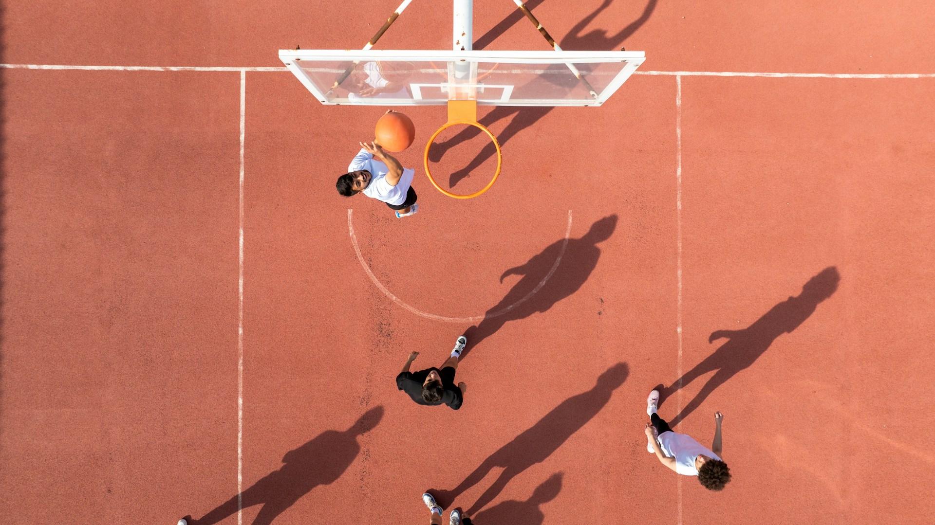 tennis vs basketball comparison